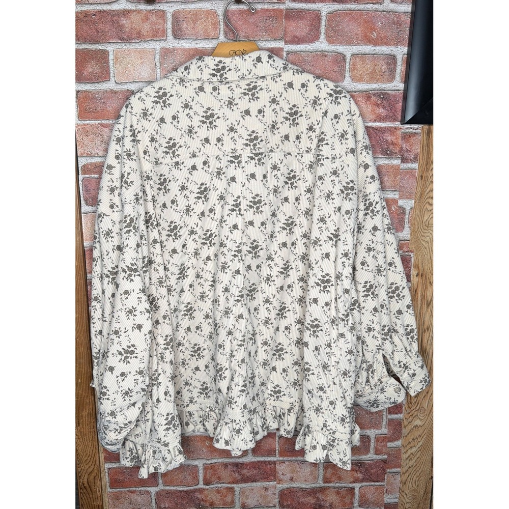 Festi Floral Corduroy Ruffle Hem Button Down Shirt Shacket Cream Grey Size 5 - Picture 2 of 6